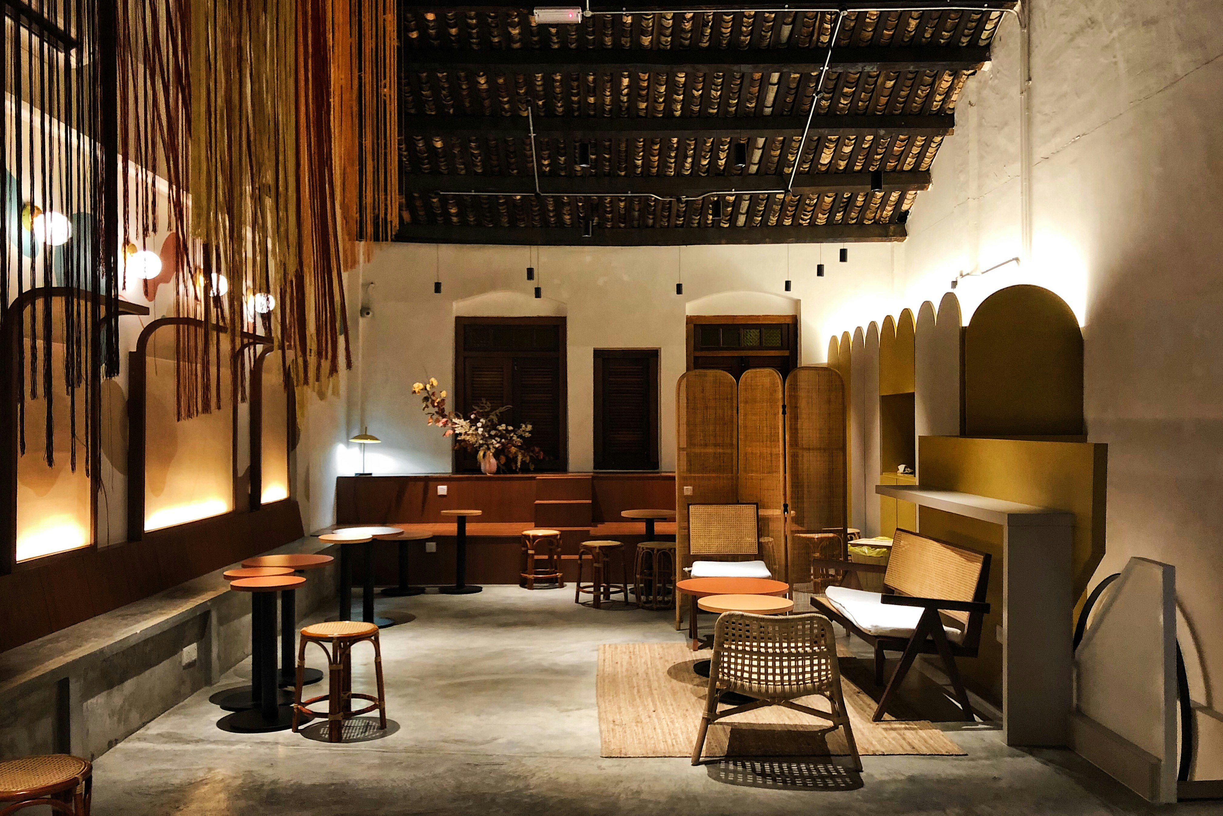 High-End Wood Furniture Manufacturer With Showroom